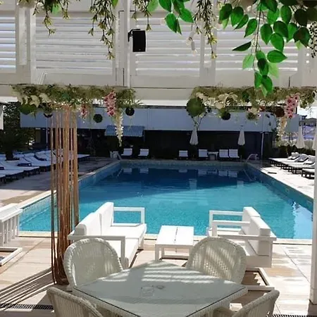 Pool Apartament * Năvodari